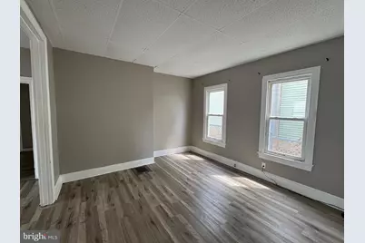 223 S 4th Street, Millville, NJ 08332 - Photo 4