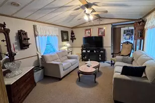 92 Violet Dr, Vineland, NJ 08360 - Photo 8