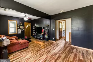 391 E Butler Ave, Vineland, NJ 08360 - Photo 4