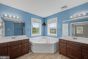8101 W Buckshutem Rd, Millville, NJ 08332 - Photo 36