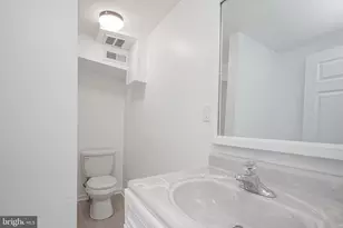 521 N 3rd St, Millville, NJ 08332 - Photo 14