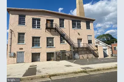 411 S 6th Street, Vineland, NJ 08360 - Photo 1