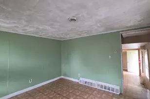 137 N Laurel St, Bridgeton, NJ 08302 - Photo 6