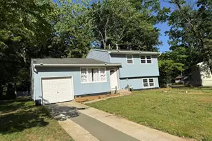 4529 Robin Rd, Newfield, NJ 08344 - Photo 2