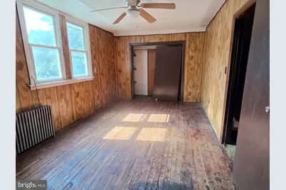 414 W Cherry Street, Vineland, NJ 08360 - Photo 16
