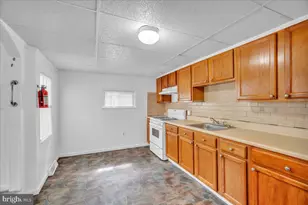 525 E Park Ave, Vineland, NJ 08360 - Photo 12