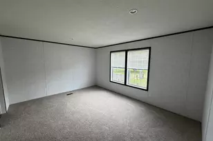 326 Main St, Newport, NJ 08345 - Photo 12