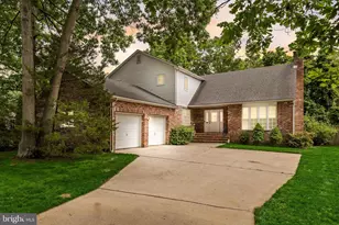 2413 Clover Ln, Millville, NJ 08332 - Photo 2