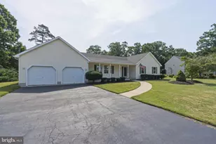 957 Golda Ln, Vineland, NJ 08361 - Photo 4