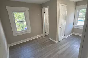 300 W Foundry St, Millville, NJ 08332 - Photo 2