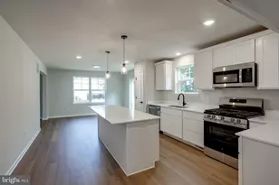 901 Irene St, Millville, NJ 08332 - Photo 2
