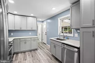 18 Hood Dr, Bridgeton, NJ 08302 - Photo 10