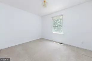 164 Clarks Pond Rd, Bridgeton, NJ 08302 - Photo 32