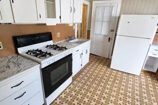 719 Vine St E E, Millville, NJ 08332 - Photo 2