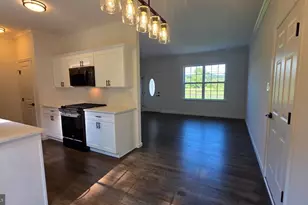 2101 Venezia Ave, Vineland, NJ 08361 - Photo 2