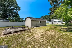 403 Henderson Ave, Millville, NJ 08332 - Photo 32