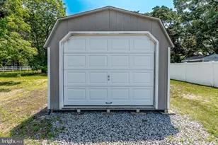 403 Henderson Ave, Millville, NJ 08332 - Photo 26