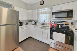 31 S Myrtle St, Vineland, NJ 08360 - Photo 8