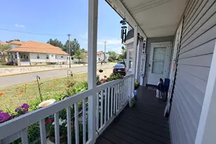305 S 2nd St, Millville, NJ 08332 - Photo 2