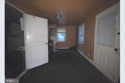 305 Main Street, Newport, NJ 08345 - Photo 10