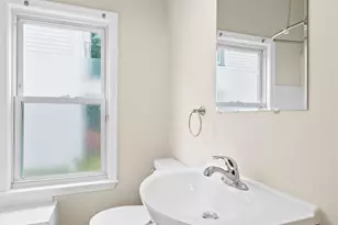 531 E Park Ave, Vineland, NJ 08360 - Photo 14