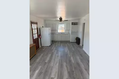 500 S East Avenue #B, Vineland, NJ 08360 - Photo 2