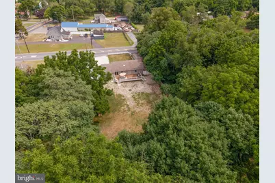 703 E Butler Avenue, Vineland, NJ 08361 - Photo 32