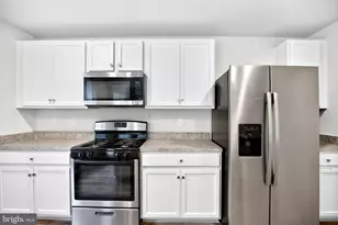 29 Eisenhower Dr, Bridgeton, NJ 08302 - Photo 14