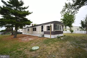 881 Downe Ave, Fortescue, NJ 08321 - Photo 2