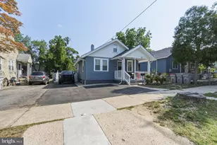 216 W Montrose St, Vineland, NJ 08360 - Photo 2