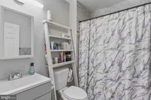 216 W Montrose St, Vineland, NJ 08360 - Photo 8