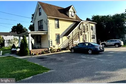 8 S Race Street, Millville, NJ 08332 - Photo 2