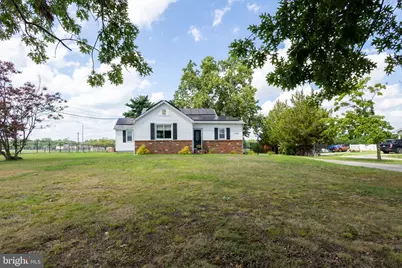 3044 E Chestnut Avenue, Vineland, NJ 08361 - Photo 1