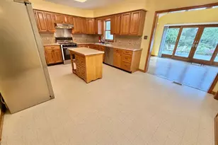 2446 Clover Ln, Millville, NJ 08332 - Photo 12