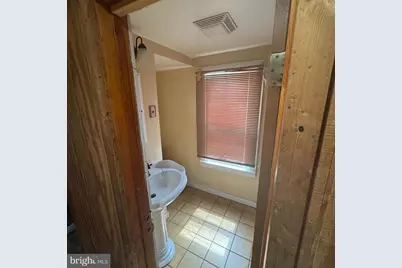 215 W McNeal Street W, Millville, NJ 08332 - Photo 8
