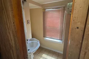 215 W McNeal Street W, Millville, NJ 08332 - Photo 8