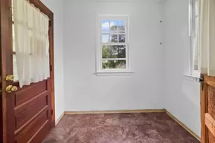 327 W Park Dr, Bridgeton, NJ 08302 - Photo 8