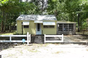 135 Daffodil, Millville, NJ 08332 - Photo 2