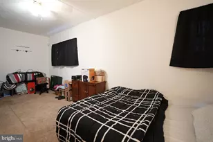 915 W Main Street W, Millville, NJ 08332 - Photo 14