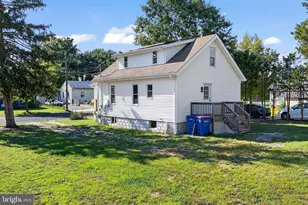 303 N 9th St, Millville, NJ 08332 - Photo 4