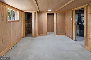 303 N 9th St, Millville, NJ 08332 - Photo 42