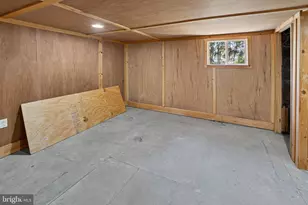 303 N 9th St, Millville, NJ 08332 - Photo 38