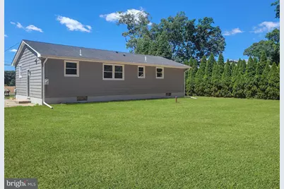 8202 W Buckshutem Road W, Millville, NJ 08332 - Photo 4