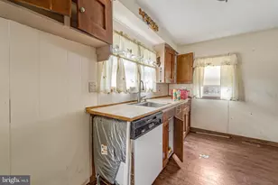 1718 W Chestnut Ave, Vineland, NJ 08360 - Photo 10