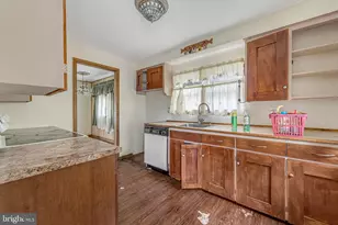 1718 W Chestnut Ave, Vineland, NJ 08360 - Photo 8