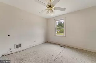1718 W Chestnut Ave, Vineland, NJ 08360 - Photo 16