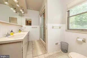 211 N 12th Street N, Millville, NJ 08332 - Photo 26