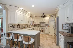 3215 Eglantine Dr, Vineland, NJ 08360 - Photo 10