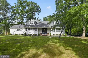 8 E Forest Glen Dr, Millville, NJ 08332 - Photo 1