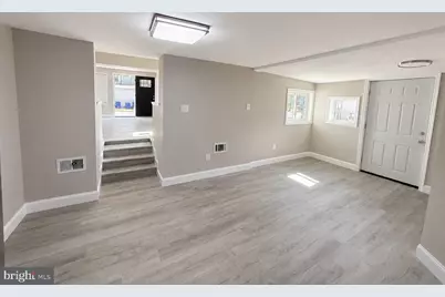 308 E Main Street E, Millville, NJ 08332 - Photo 16